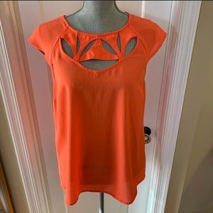 Skies are Blue coral blouse with cut out design, size Large